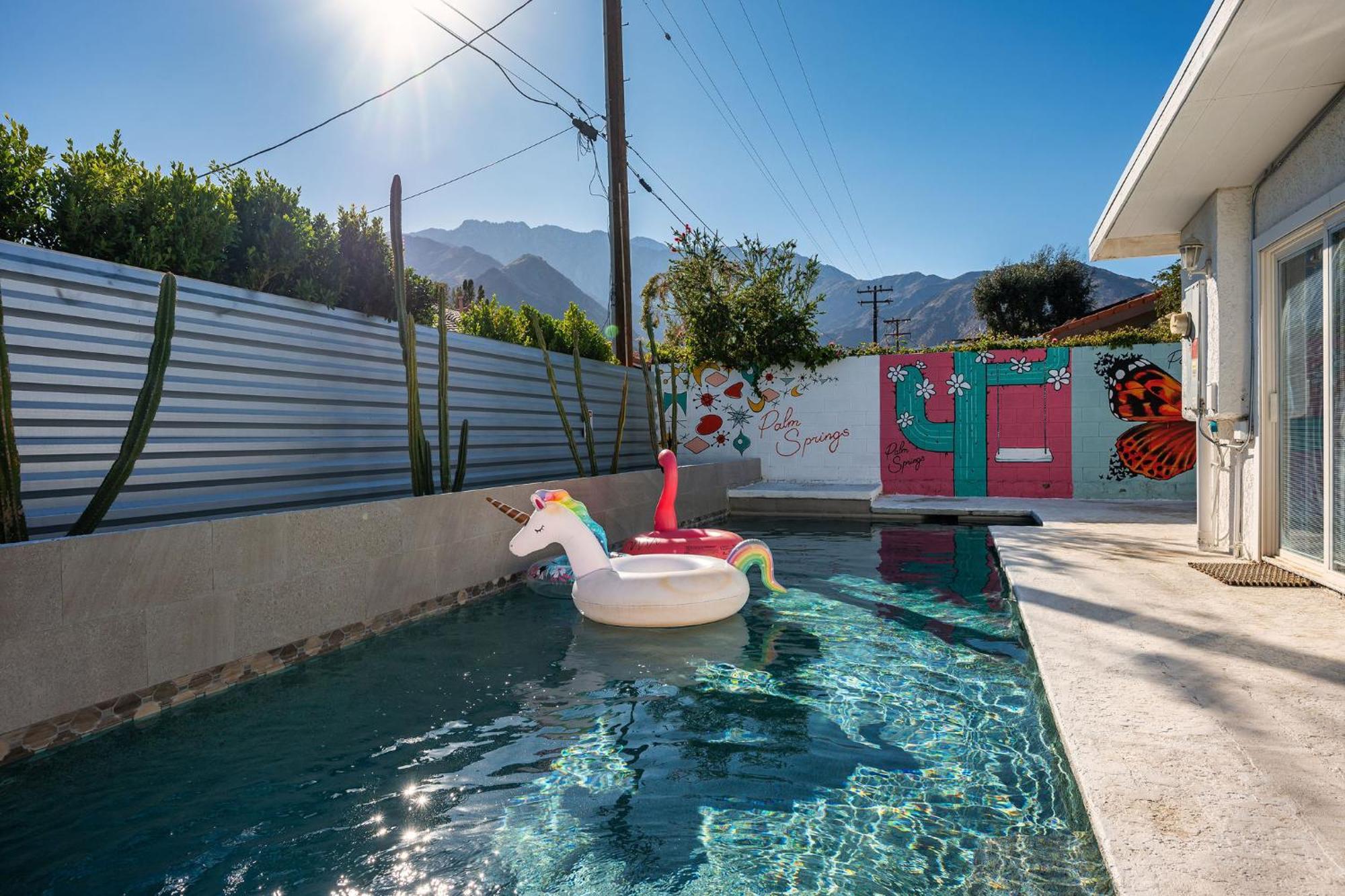 Holiday home 5br Pool Mountain View Bbq