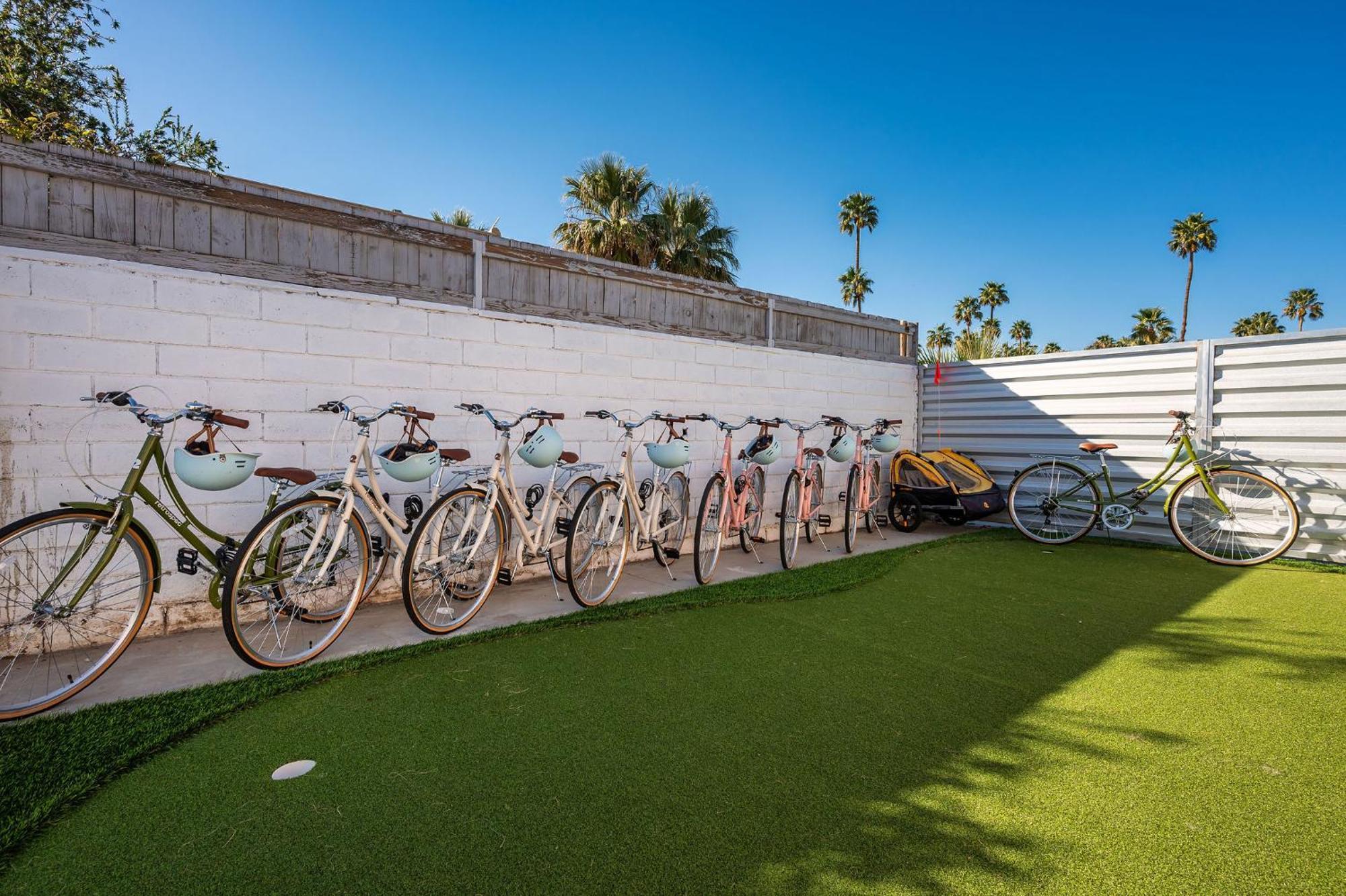 Hébergement de vacances Lux Villa 5Br Pool, Putting Green, Bikes, Views! Palm Springs