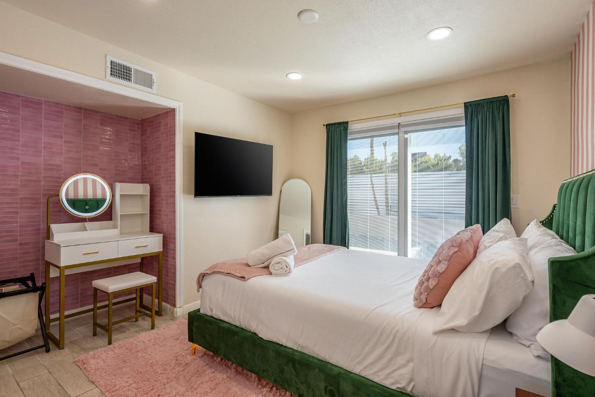Holiday home 5br Pool Mountain View Bbq